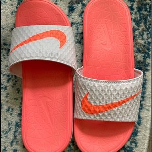 SOLD*Nike Slides
